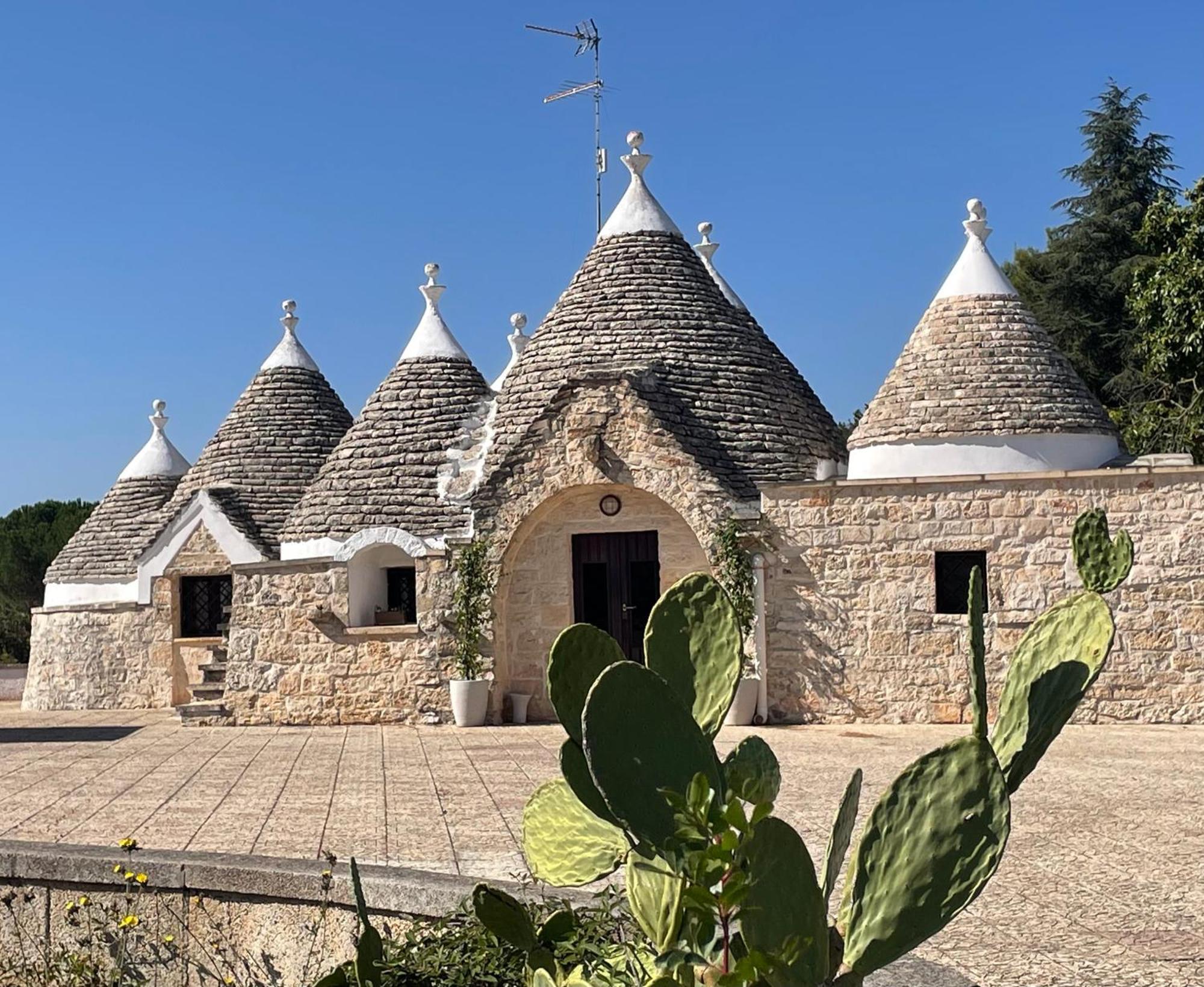 Вилла Trulli Del Sole Мартина-Франка Экстерьер фото